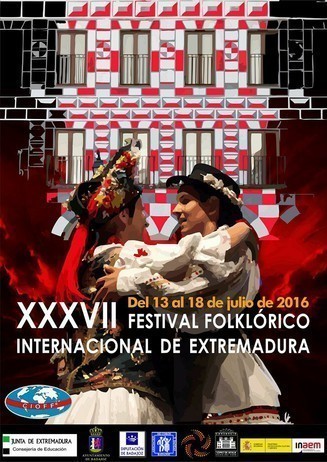 Normal festival folklorico internacional de extremadura en badajoz