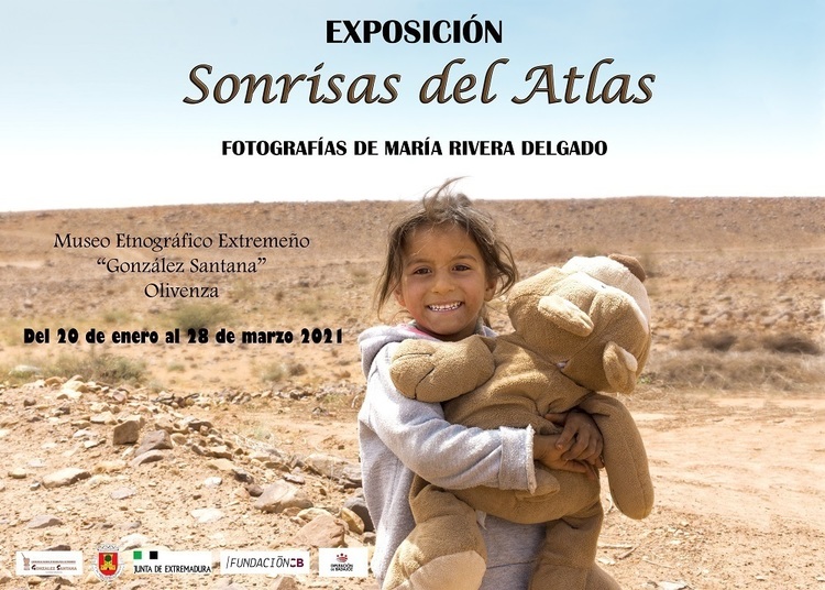 Exposición " Sonrisas del Atlas"
