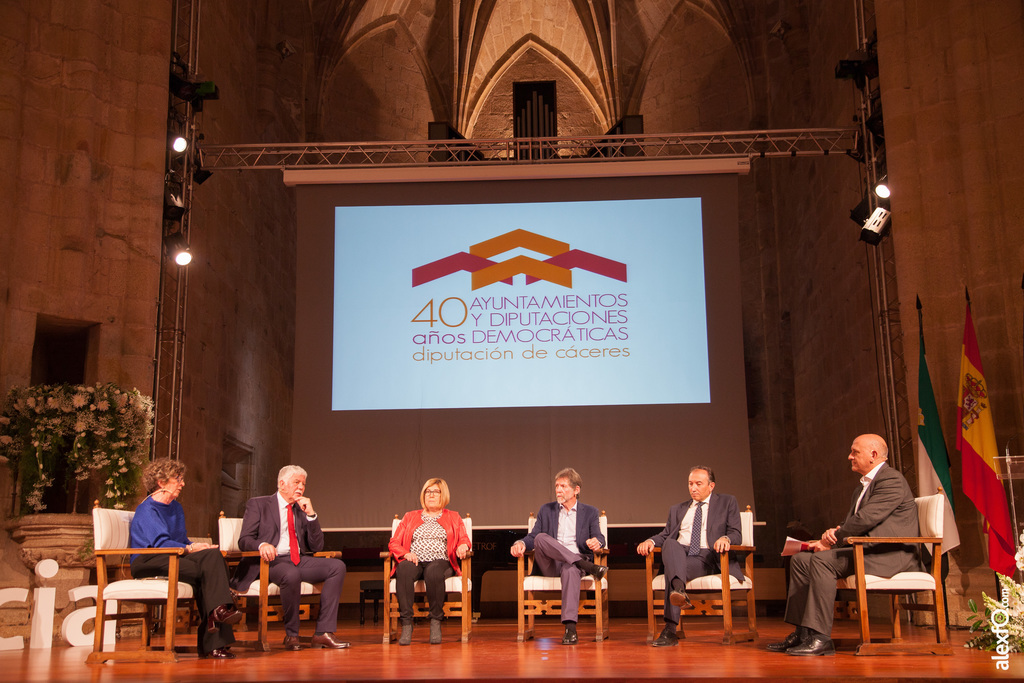 40 años de Ayuntamientos y Diputaciones Democráticas organizado por Diputación de Cáceres 631