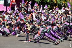Comparsa los colegas desfile de comparsas carnaval de badajoz 2019 2 dam preview