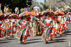 Comparsa la bullanguera desfile de comparsas carnaval de badajoz 2019 17 dam preview