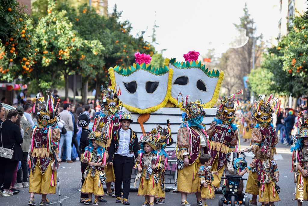 Comparsa Donde vamos la liamos - Desfile de Comparsas Carnaval de Badajoz 2019 13