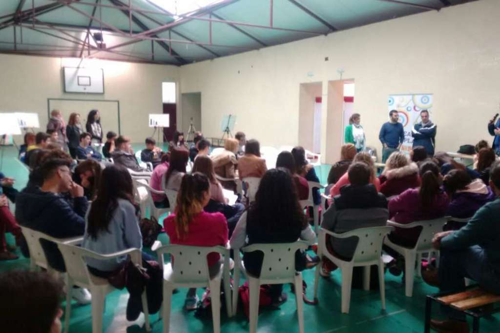 150 jóvenes de Caminomorisco, Navaconcejo, Cabezuela y Jerez de los Caballeros aportan propuestas para el futuro VI Plan de Juventud