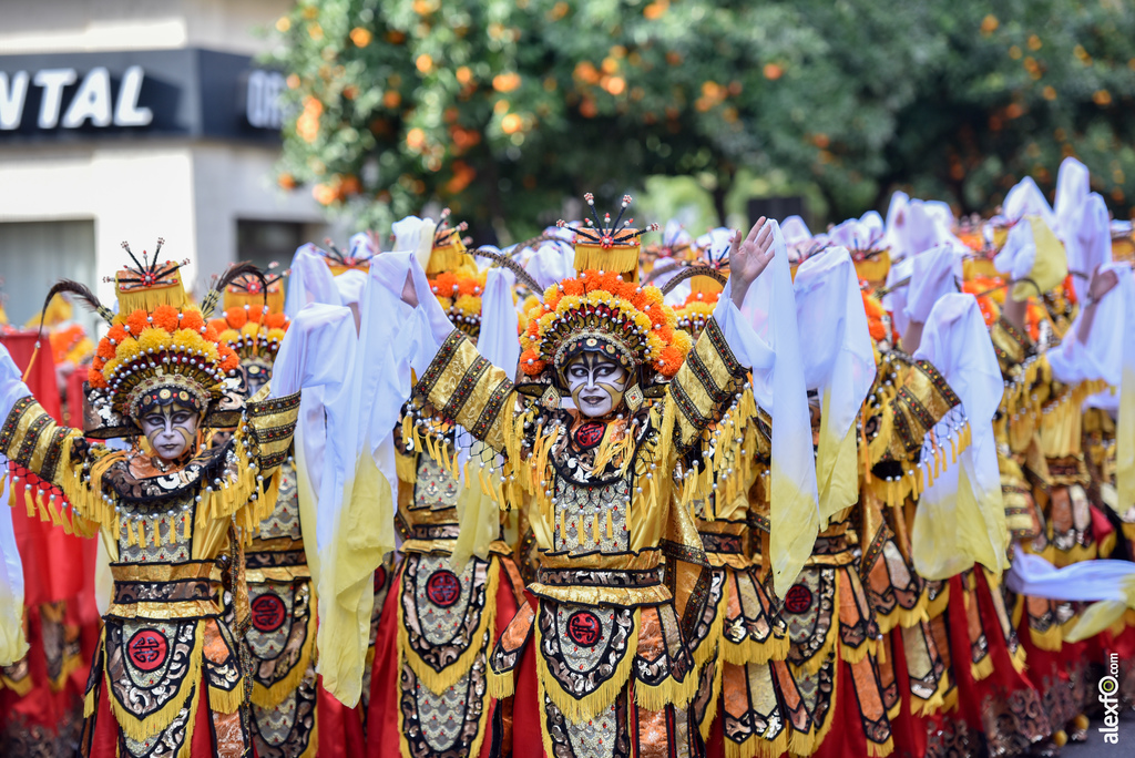 Comparsa Los Lingotes - Desfile de Comparsas Carnaval de Badajoz 2019 8