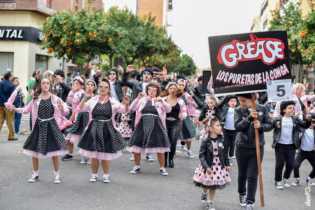 Grupos menores y artefactos en el desfile de Comparsas Carnaval de Badajoz 2019 16