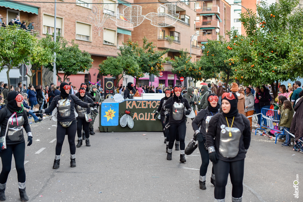 Grupos menores y artefactos en el desfile de Comparsas Carnaval de Badajoz 2019 23