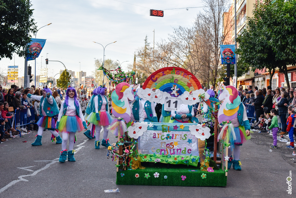 Grupos menores y artefactos en el desfile de Comparsas Carnaval de Badajoz 2019 25