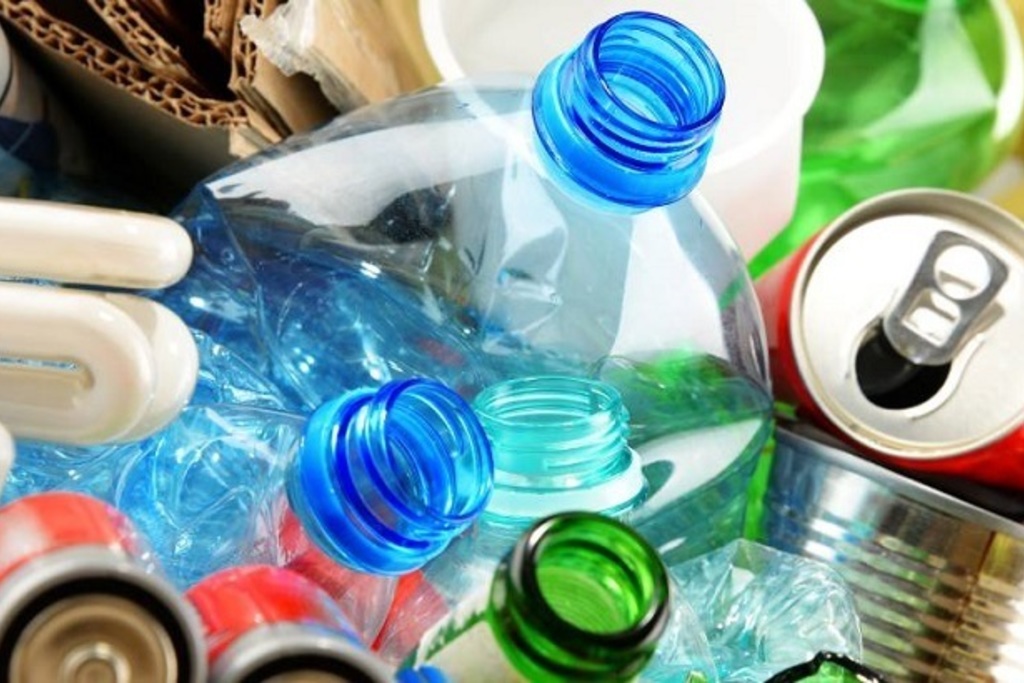 Medio Ambiente señala que el reciclaje de envases domésticos sigue creciendo en 2018, cuando se reciclaron 24.805 toneladas