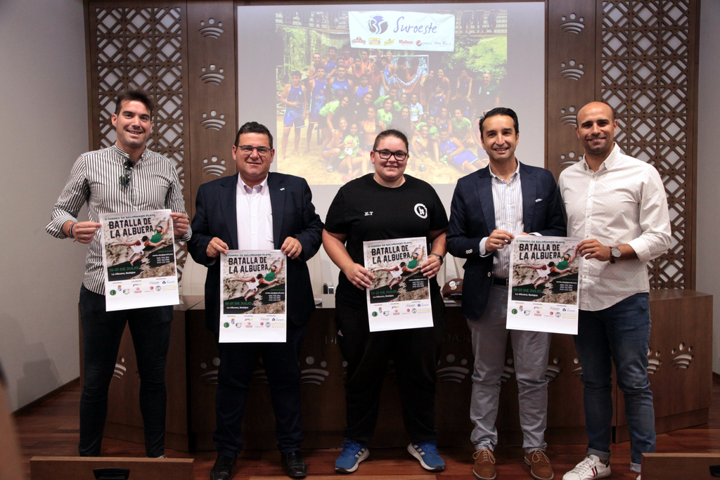 El Torneo de Balonmano Playa 'Batalla de La Albuera' alcanza su quinta edición