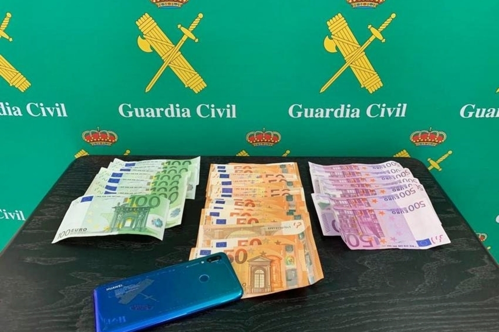 La Guardia Civil detiene al autor del robo de 8.350 euros