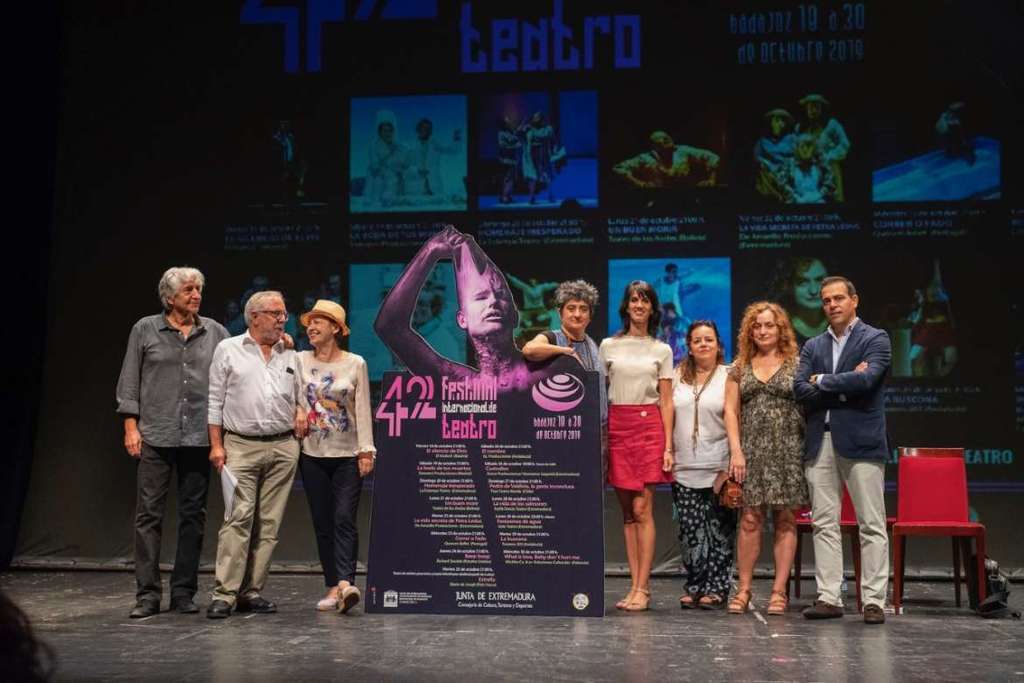 La secretaria general de Cultura presenta la 42 edición de un Festival Internacional de Teatro “innovador y de calidad”