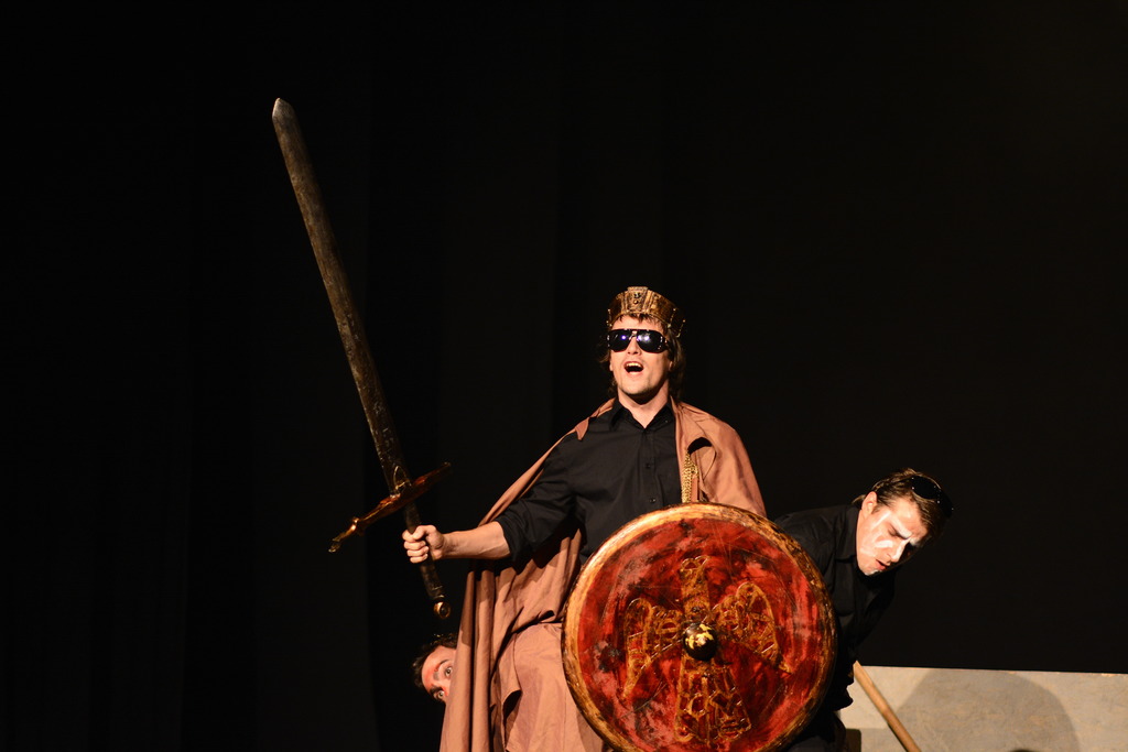 La Sala Trajano programa la comedia ‘Wamba’, un repaso a la historia de la Alta Edad Media
