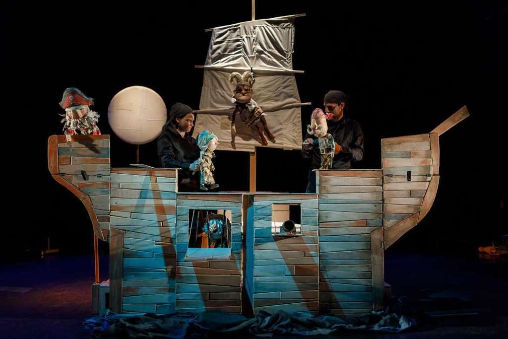 La Sala Trajano programa el domingo ‘Adiós Peter Pan’, un espectáculo sensible y divertido de títeres basado en la obra de Barrie