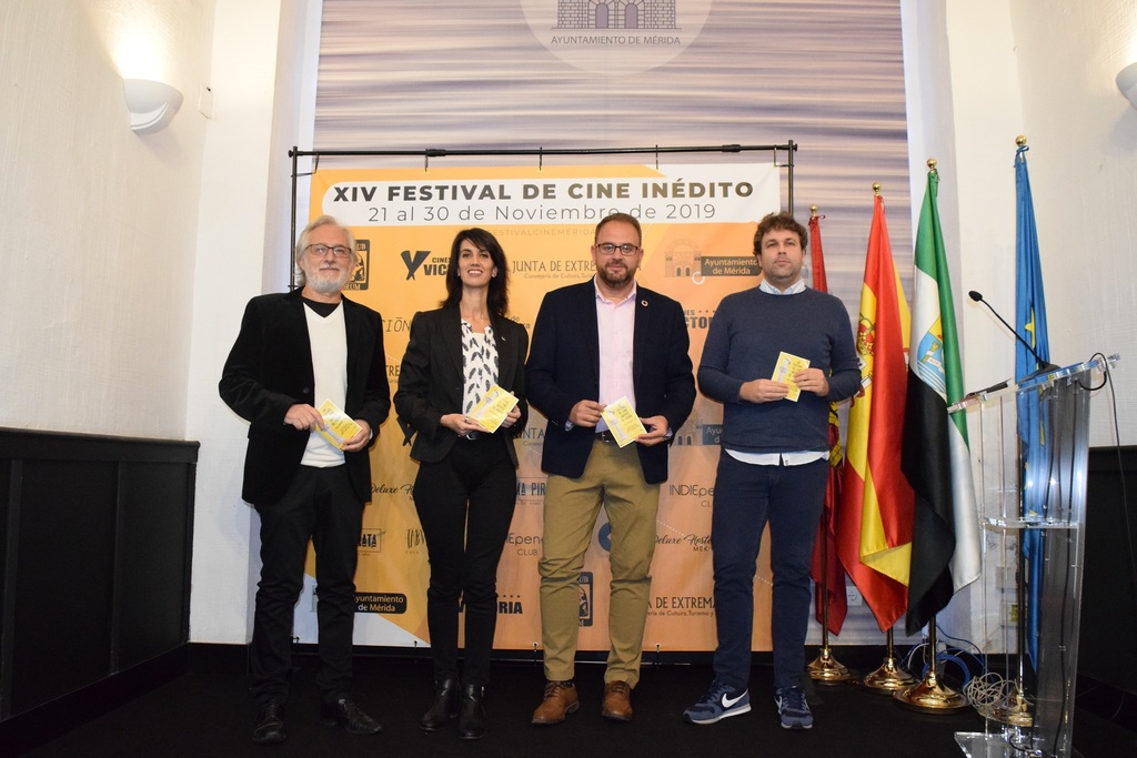 La secretaria general de Cultura destaca el “carácter internacional” del Festival de Cine Inédito de Mérida
