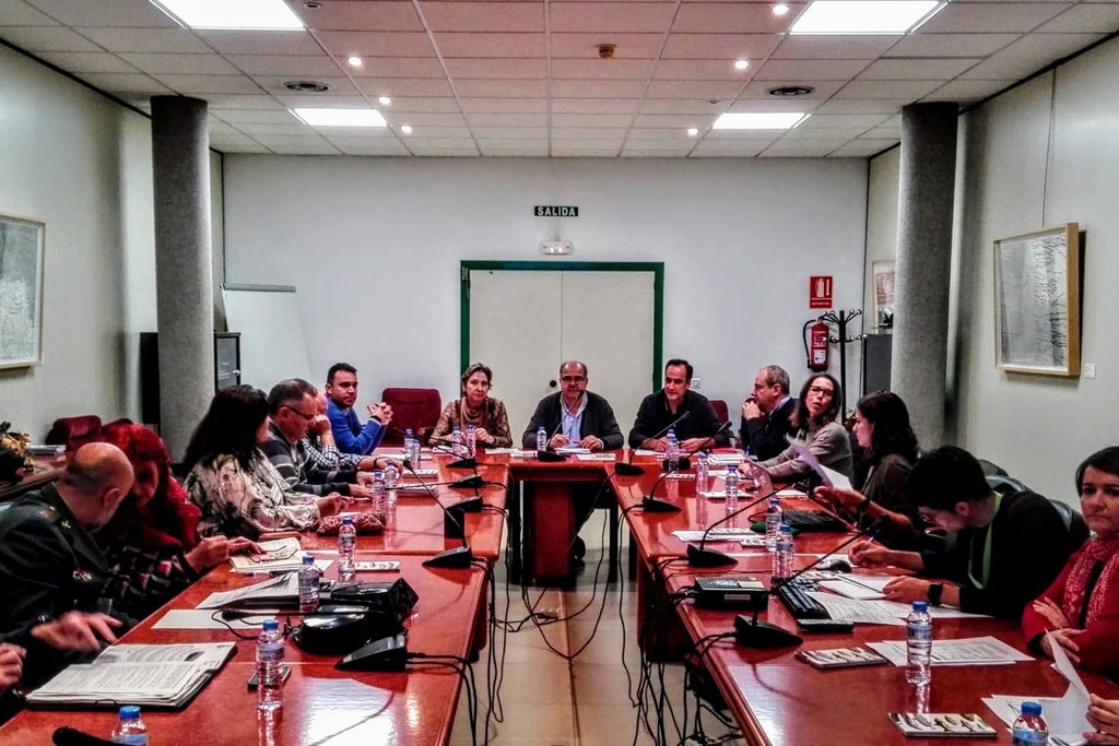 Junta y sector abordan la creación de la Estrategia de Pesca y Acuicultura de Extremadura