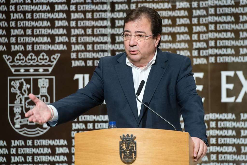 Fernández Vara plantea al presidente del Gobierno en funciones un nuevo modelo de financiación autonómica que priorice la Sanidad