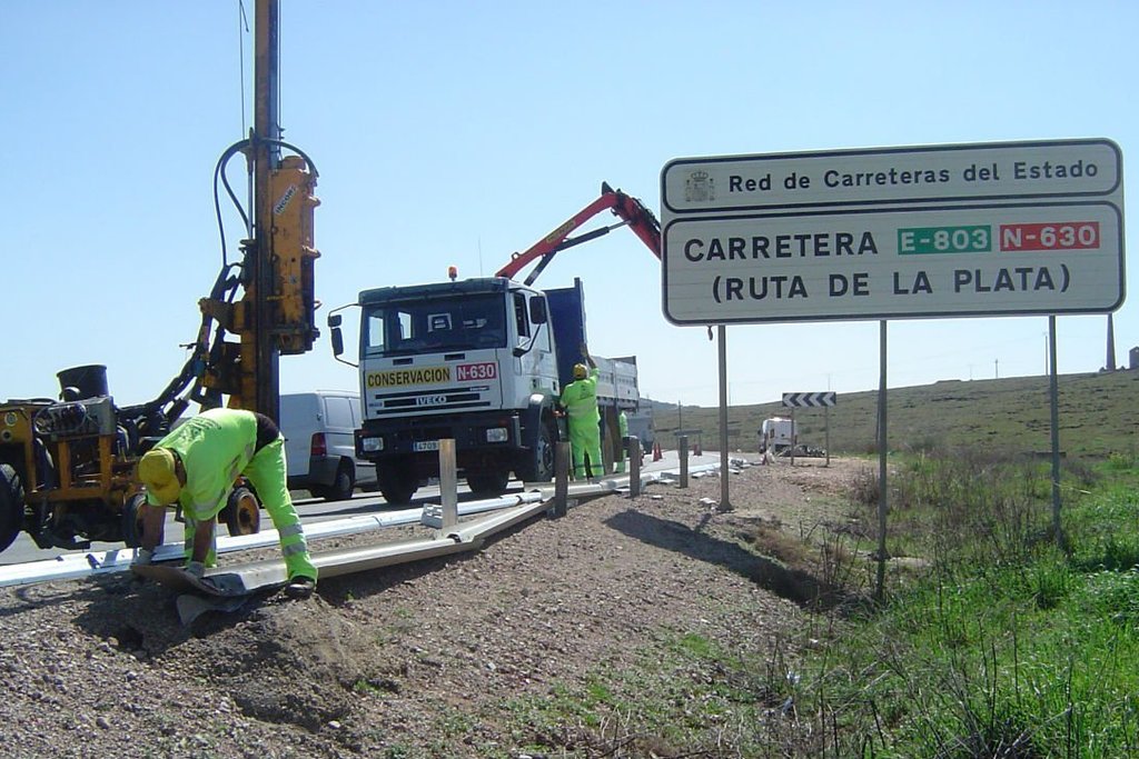 Fomento licita un contrato para la ejecución de diversas operaciones de conservación y explotación en carreteras del Estado en Cáceres