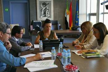 Esther con presidentes diputaciones plan activacion del empleo local normal 3 2