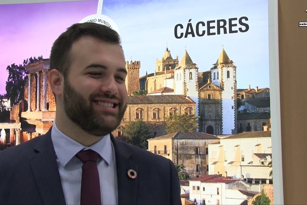 Luis Salaya: "Con el proyecto Lumbini, Cáceres será conocida en todo el mundo como una capital de paz"