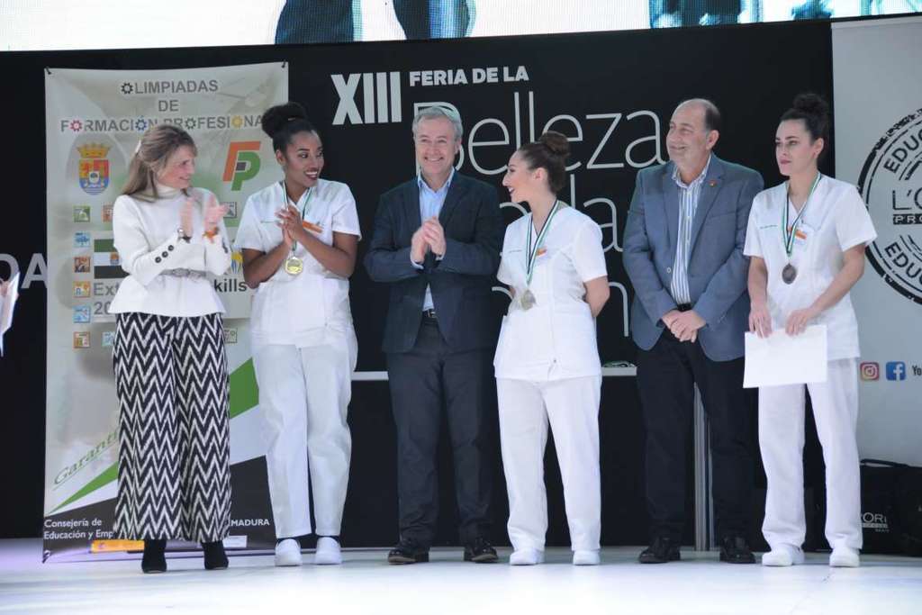 Las alumnas Alba Morillo y Lucía Guadalupe Moreno representarán a Extremadura en la fase nacional de las Olimpiadas de FP