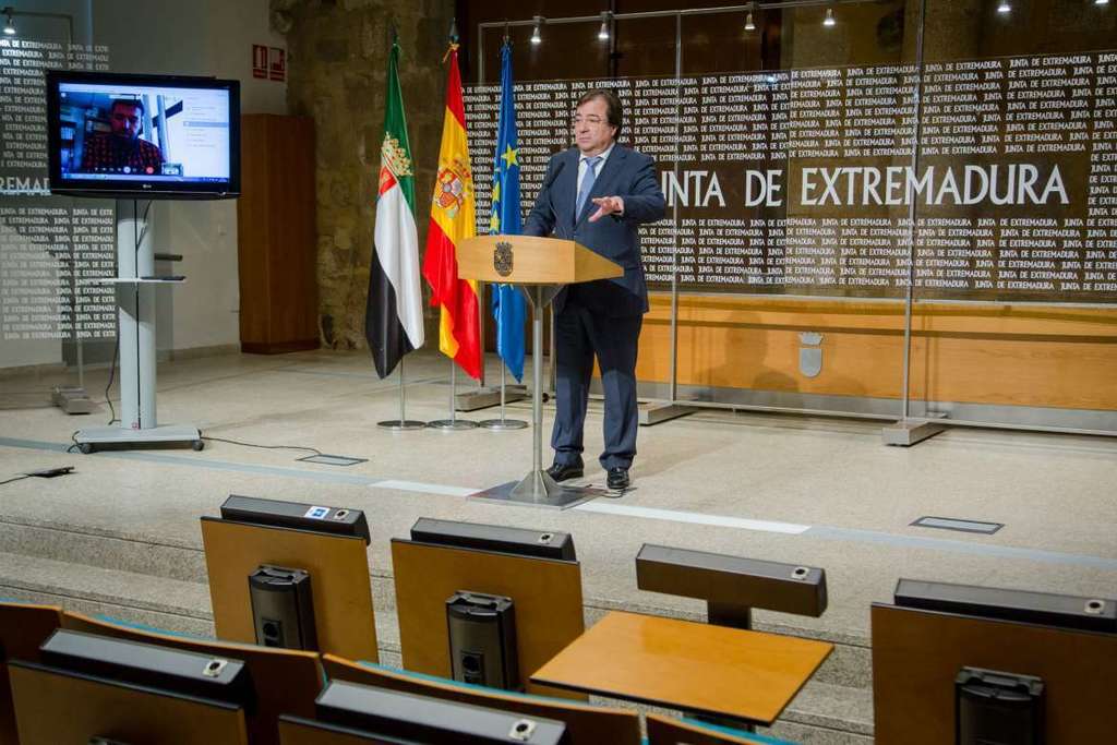 Fernández Vara pide unidad y lealtad para hacer frente a la crisis provocada por el Covid-19
