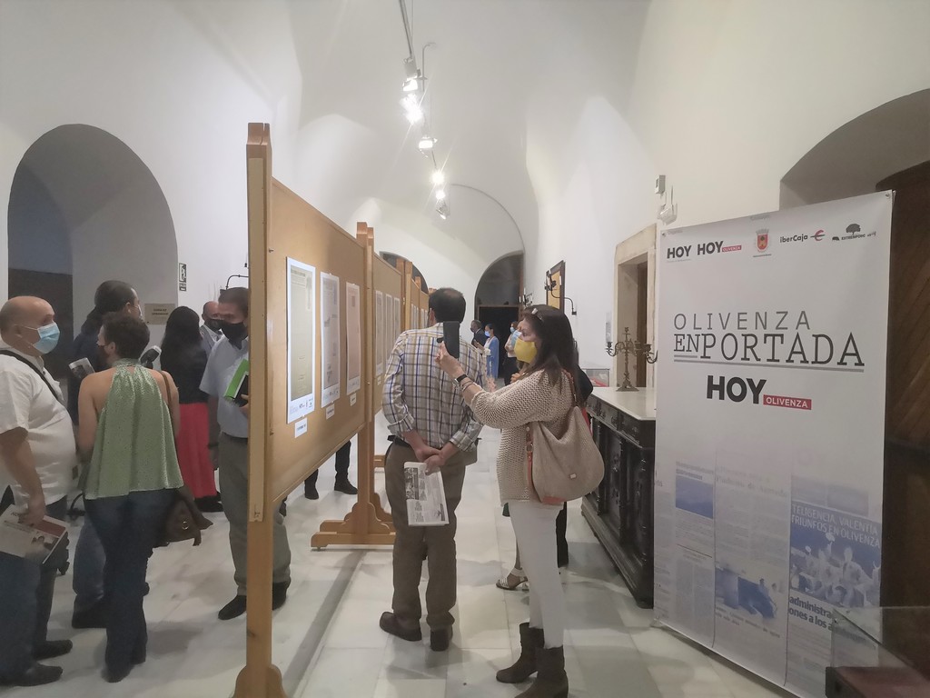 Acto inaugural exposición 'Olivenza en Portada'