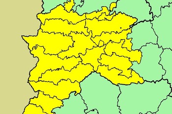 El 112 Extremadura activará mañana la alerta amarilla por lluvias en el norte de Cáceres y el sur de Badajoz