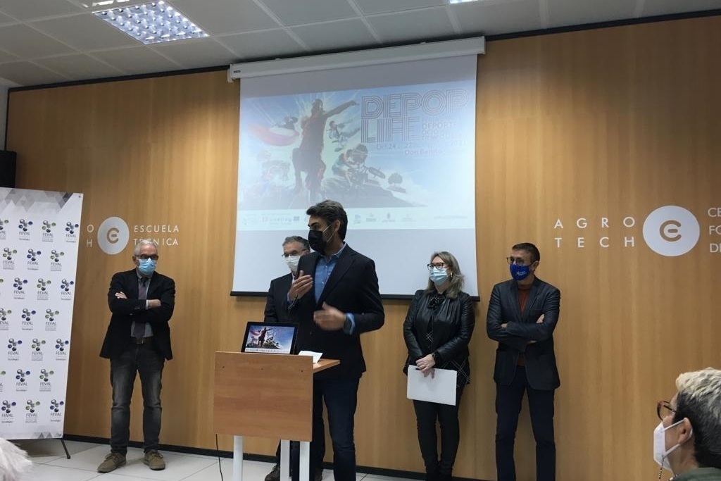 Dan de Sande presenta Deporlife 2021 que reunirá al sector del Deporte en Extremadura