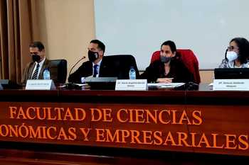 La directora general de Cooperativas anuncia que la Junta trabaja en el II Plan de Economía Social de Extremadura