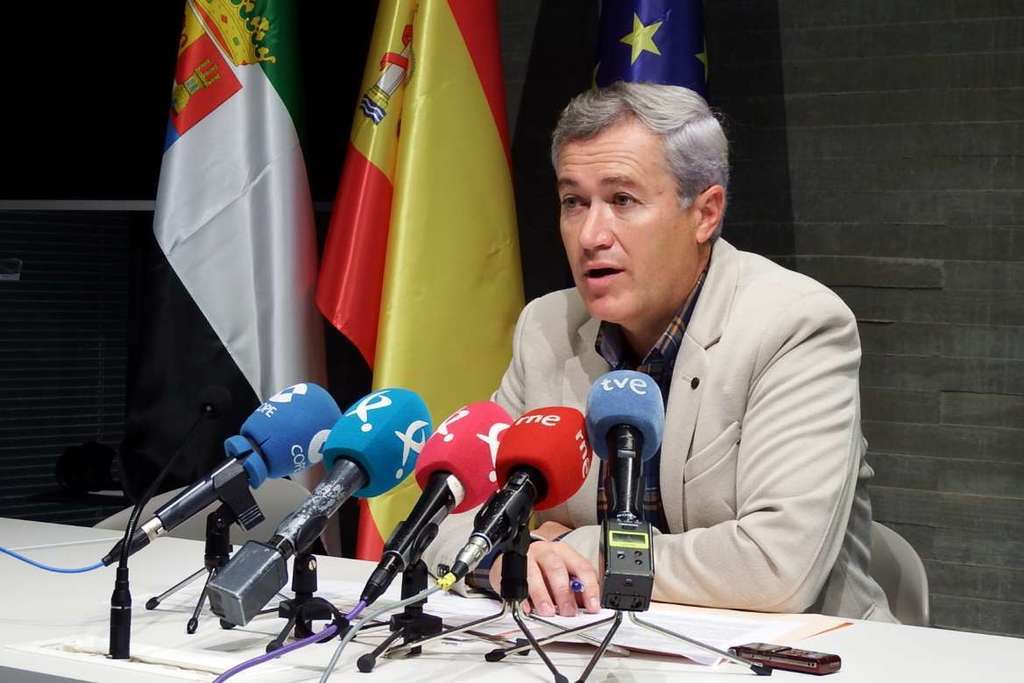La Junta de Extremadura duplica la oferta de FP Dual para el próximo curso
