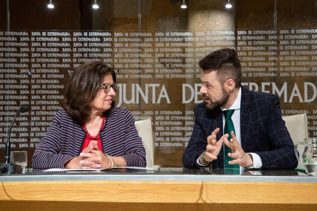 Blanco-Morales destaca que el I Plan de Atención a la Diversidad de Gpex sitúa a la empresa pública como pionera en la defensa de los derechos de las personas LGTBI