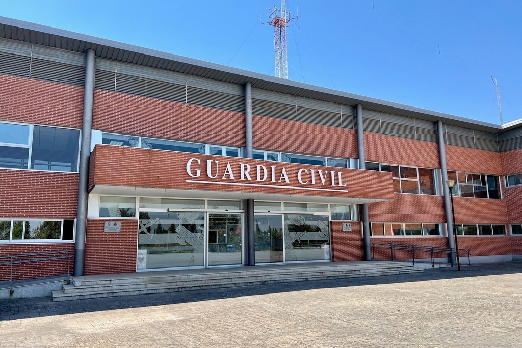 La Guardia Civil detiene a los supuestos responsables de un robo con violencia e intimidación a un vecino de Valdesalor