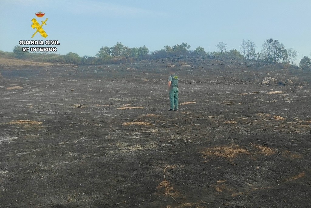La Guardia Civil investiga al supuesto responsable de un incendio forestal ocurrido en Jaraíz de la Vera