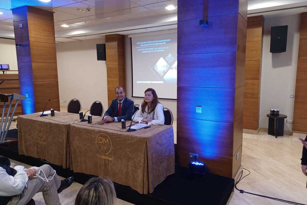 La Junta valora la "extraordinaria labor" de los CFMR de Extremadura para fomentar el relevo generacional, en el Congreso Internacional de la Asociación Europea