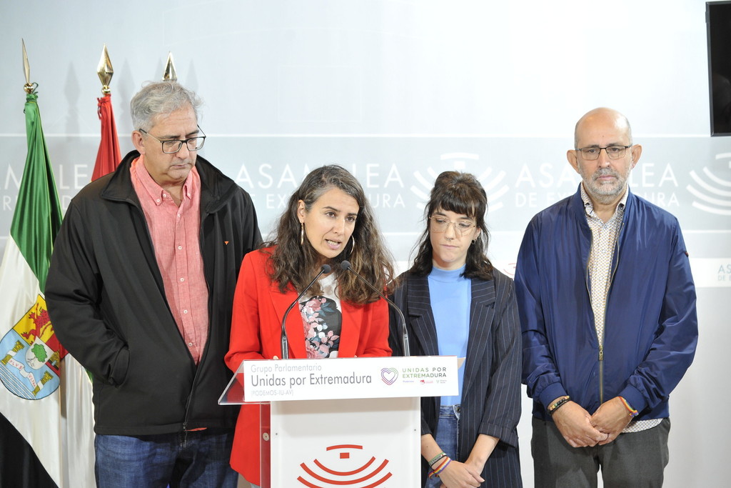 Unidas por Extremadura exige al PP el cese de su diputada Sandra Valencia tras amenazar a Irene de Miguel