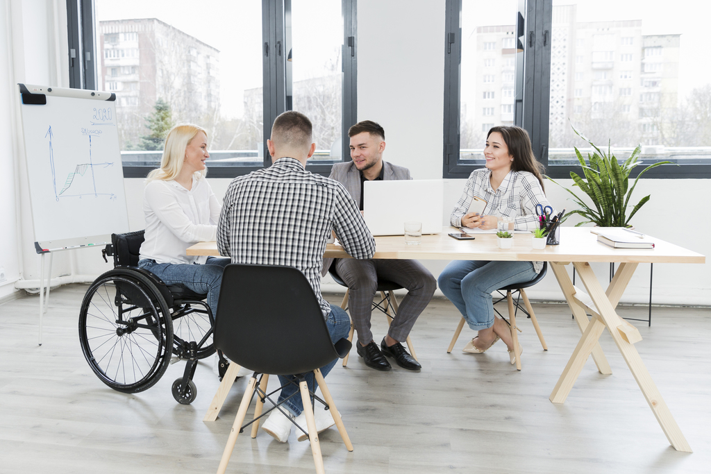 El DOE publica la convocatoria de ayudas al fomento del empleo de personas con discapacidad