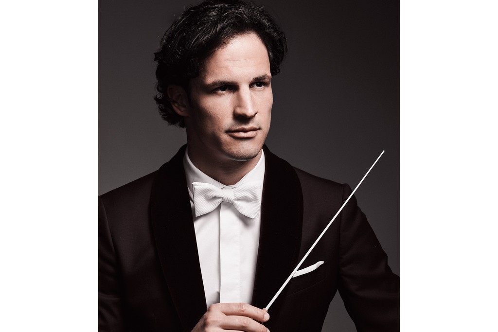 Andreas Ottensamer debuta como director de la Orquesta de Extremadura con el violinista Guy Braunstein como solista