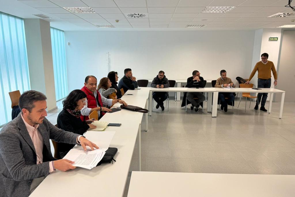 La Junta de Extremadura concluye el programa que ha formado y capacitado a 8 empresas extremeñas para su internacionalización