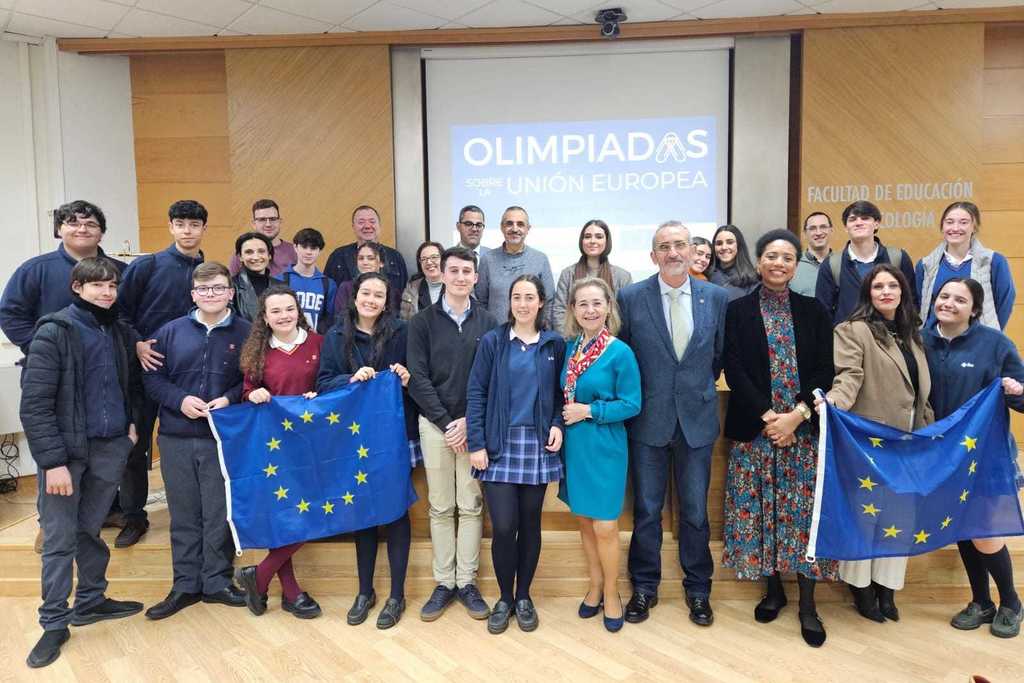 Ocho centros de enseñanza secundaria de Extremadura participan en las I Olimpiadas sobre la Unión Europea