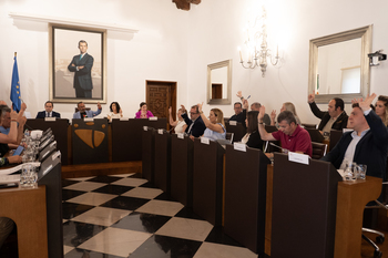 Diputación de Cáceres celebra pleno y aprueba más de 4 millones de euros destinados, principalmente, a entidades locales, asociaciones de la provincia y SEPEI