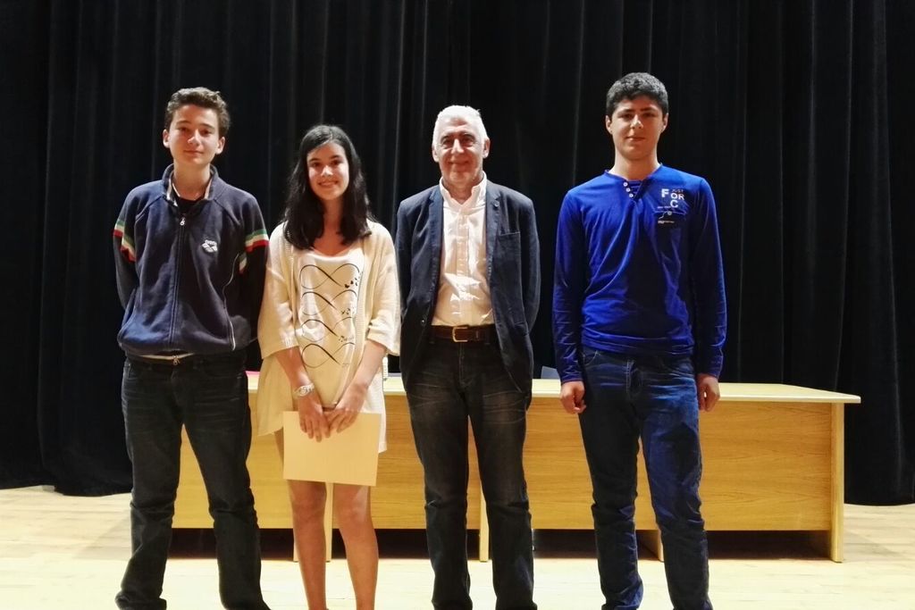 Los alumnos Antonio Gómez, Rodrigo Salado y Elena Rodríguez, ganadores de la Olimpiada Matemática de Extremadura