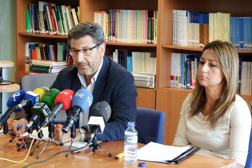 La Junta de Extremadura destaca la bajada del paro de mayo, con 3.314 personas menos inscritas en el SEXPE