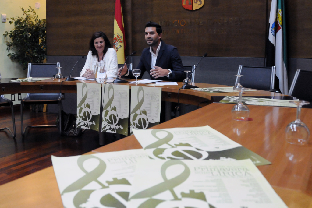 La Diputación de Cáceres lleva zarzuela a los diez pueblos más pequeños de la provincia con “Primavera Lírica”