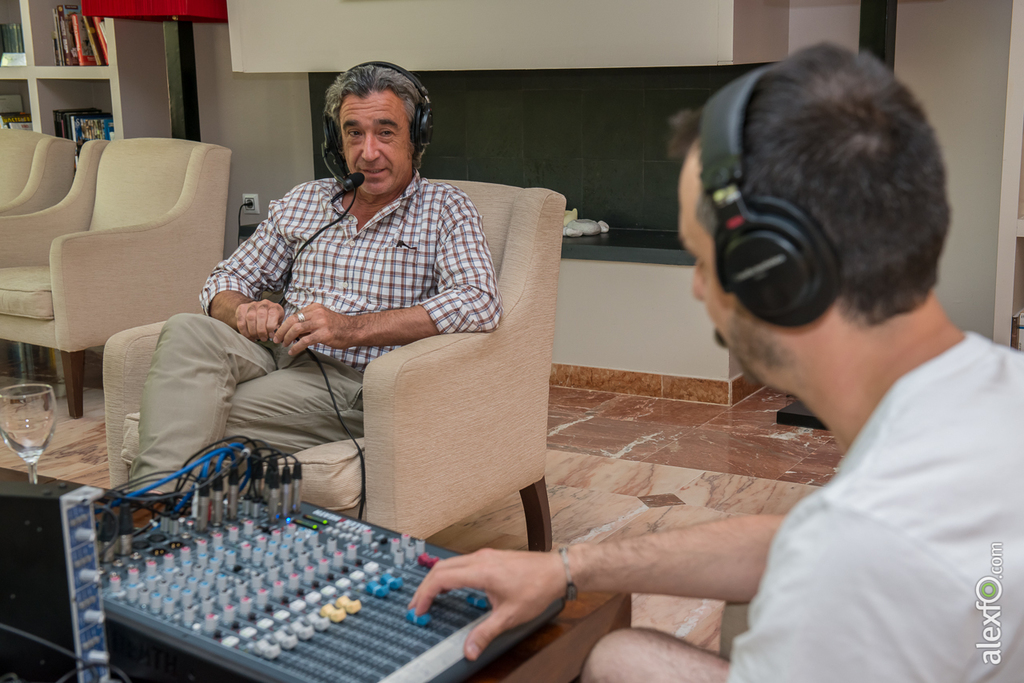 Grabación del programa "Experiénciate" con los responsables del Balneario de Alange - Gira Gilbert y Gaillard Extremadura 2014 - DCA3476