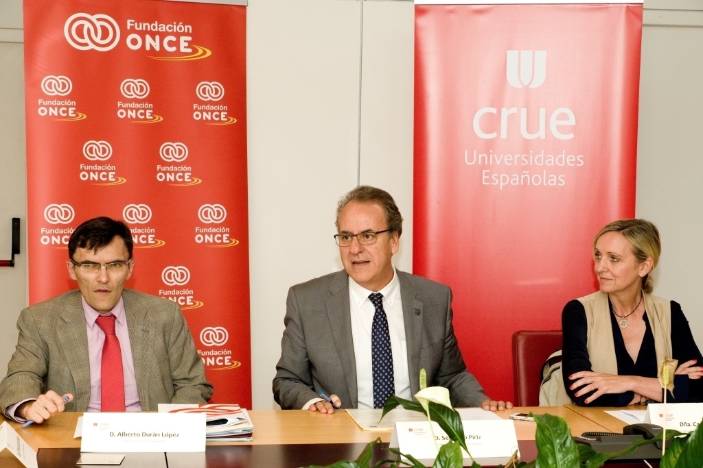 La Universidad de Extremadura ofrece prácticas para universitarios con discapacidad convocadas por Fundación ONCE y Crue Universidades Españolas