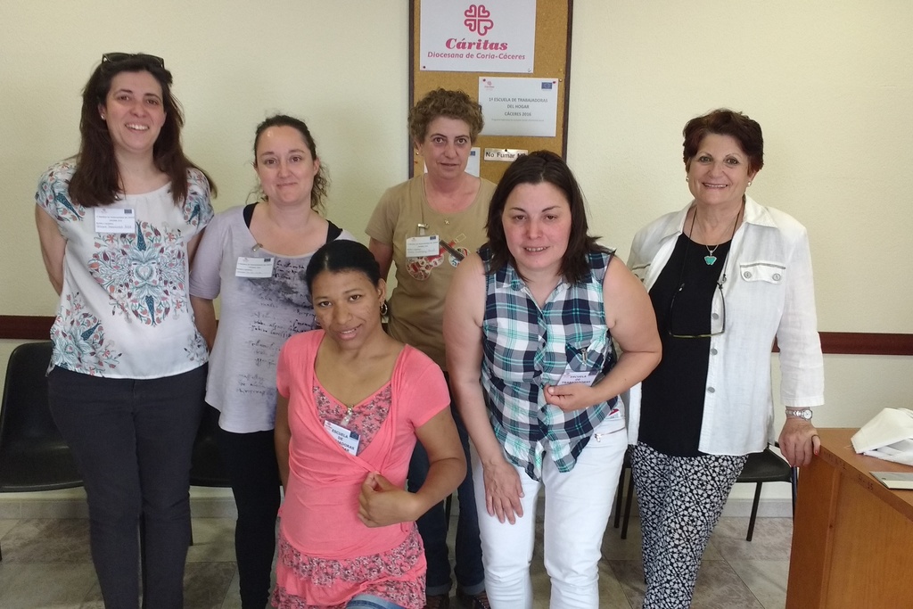 Cáritas clausura la primera Escuela de trabajadoras del hogar