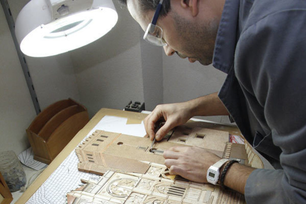 La Junta de Extremadura concede ayudas a los artesanos para formar aprendices en sus talleres
