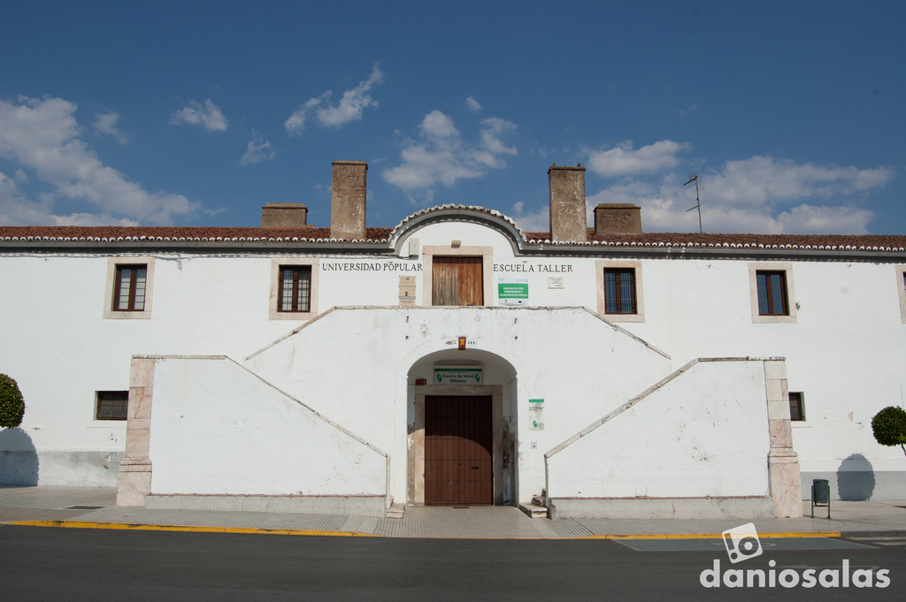 Cuartel de Caballería en Olivenza