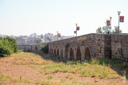Puente romano merida dam preview