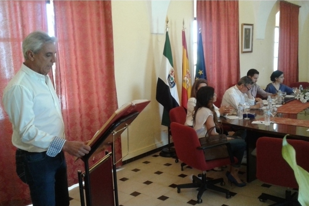 Santiago Lavado dimite como concejal de Agricultura